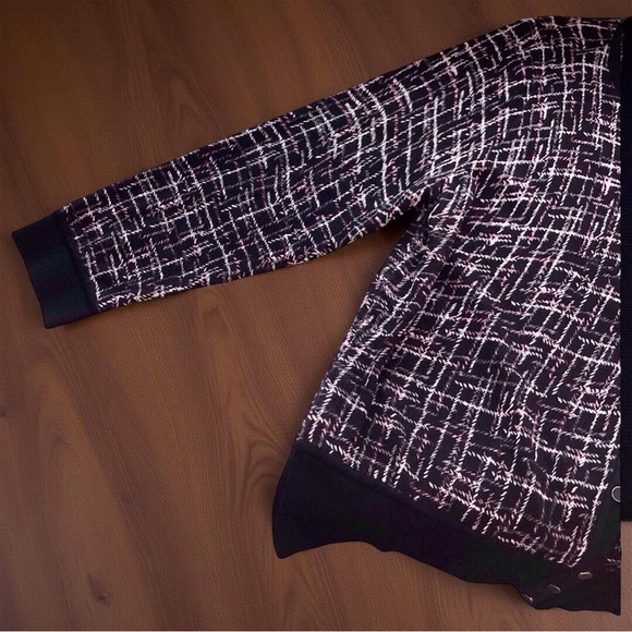 White House Black Market Cardigan | Power Chic – Size L black white pink - Picture 12 of 14